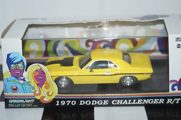 Greenlight Dodge Charger R/T 1970 Yellow 1:43 Diecast 86303