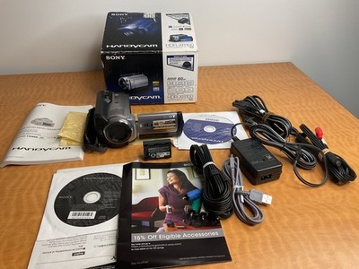 SONY HDR-XR100 Handycam Digital Video Camera / Camcorder - Lightly Used
