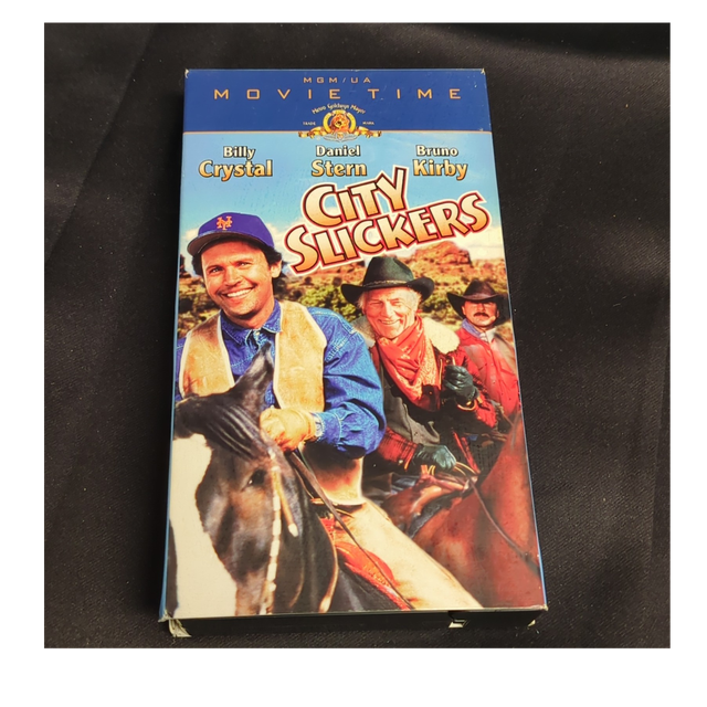 MGM/UA Home Video City Slickers VHS NTSC Movie Time PG-13 1991 Underwood Crystal