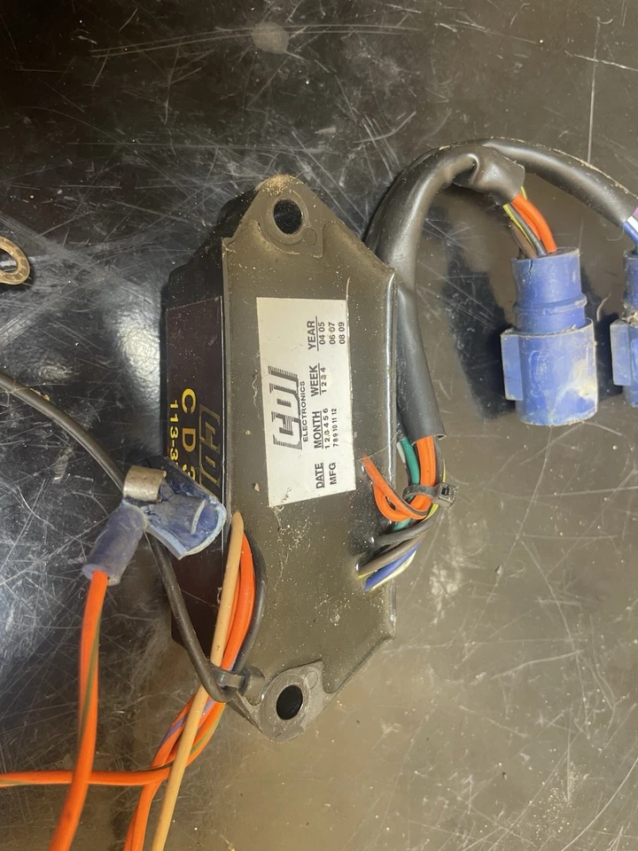 Evinrude Johnson OMC Outboard CDI Power Pack 40 50 60 65 70 HP 3 Cyl ignition - Image 2 of 4