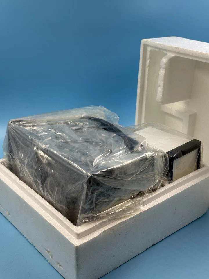 Sistema de lámpara Divhroic Omega C-700 Super Chromega con accesorios en caja Foto 4 de 4