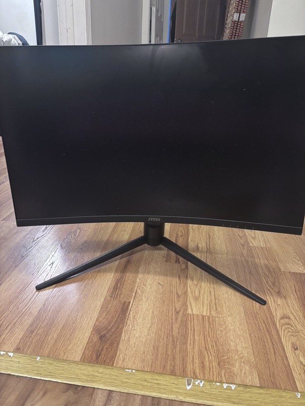 MSI Optix G271CP 27 inch Full HD VA LED Monitor