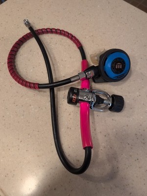 Mares MR12 DFC and Mares BETA 2nd stage scuba regulator; dive