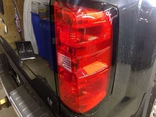 Passenger Tail Light Pickup With Box DRW Fits 16-19 SIERRA 3500 PICKUP 942422