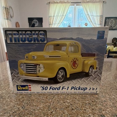 Revell '50 Ford F-1 Pickup 2'n1 1:25 Plastic Model Kit Unassembled Easy 10+