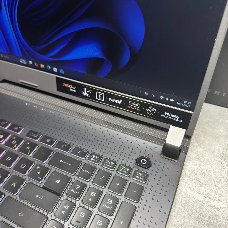 ASUS ROG Strix G17 AMD Ryzen 9 6900HX, 16GB RAM, RTX 3060, 1TB SSD, 360Hz - Immagine 3 di 4