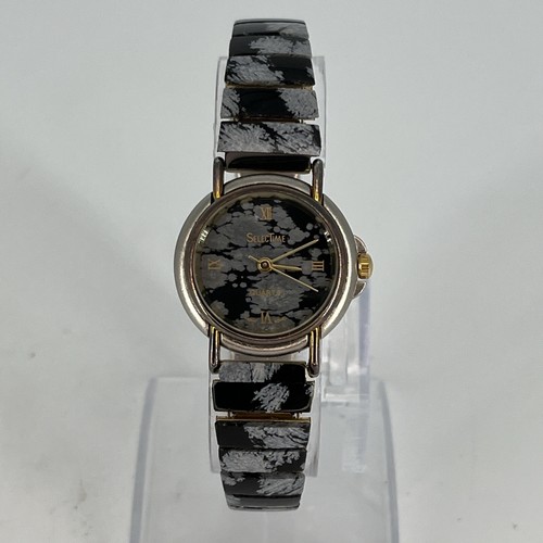 Select Time Women's Watch Stretch Black Gray Brushed Striped Print NEW BATTERY - Picture 2 of 10