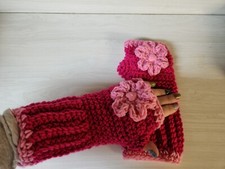HANDMADE CROCHETED HOT PINK/LIGHT PINK FINGERLESS GLOVES
