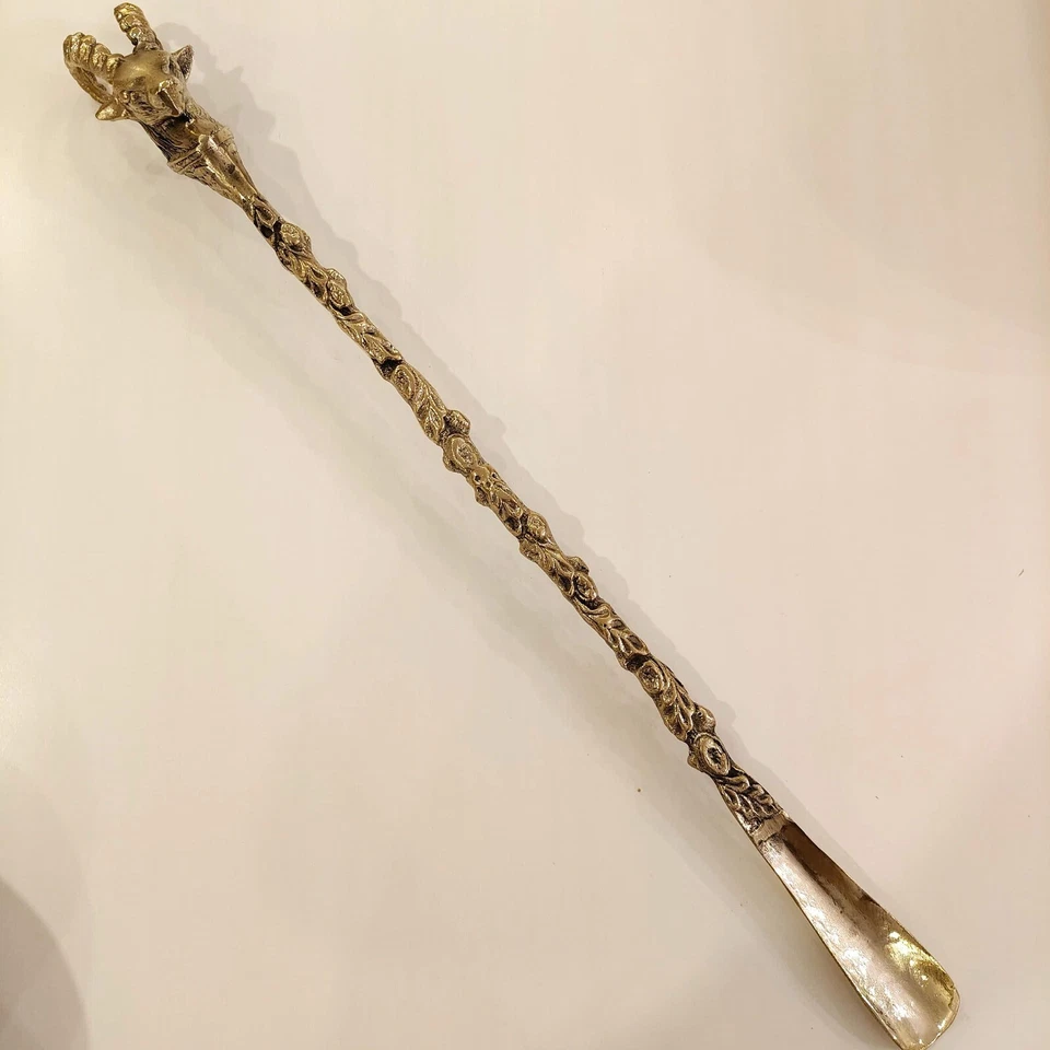 Elegant Brass Shoe Horn – 61cm Solid Brass Ram- Vintage Brass Shoe Horn 24in - Image 3 of 4