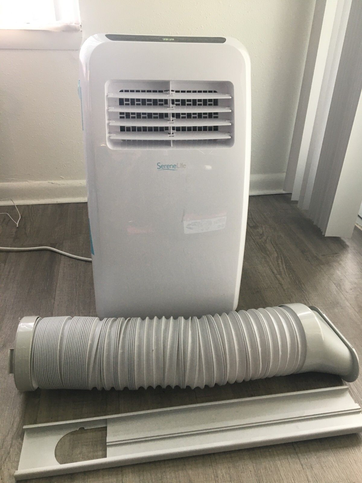 SereneLife Portable Air Conditioner, Builtin Dehumidifier & Fan Mode