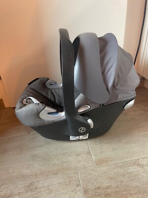 Babyschale von Cybex mit Isofix