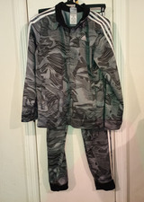 Adidas Boys Large 14-16 Gray Zip Up Jogging Suit.