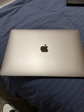 Apple MacBook Air 2020 13"  With Taiwanese Keyboard (English Can Be Used)