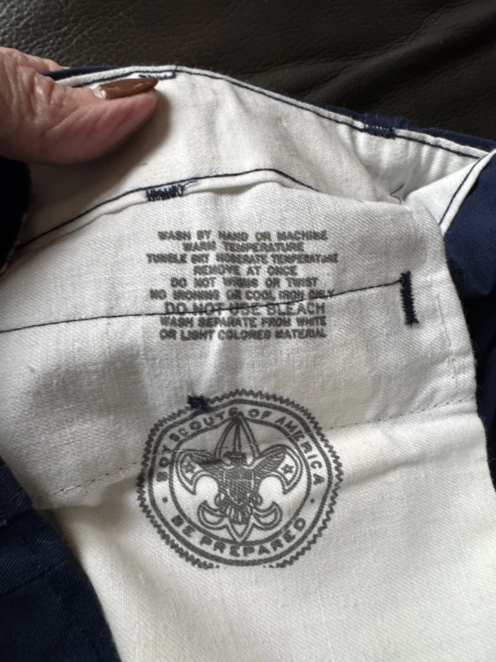 Cub Scout Pants Boys Blue Cub Cotton 26x22 With Large Hem EUC - Image 4 of 4