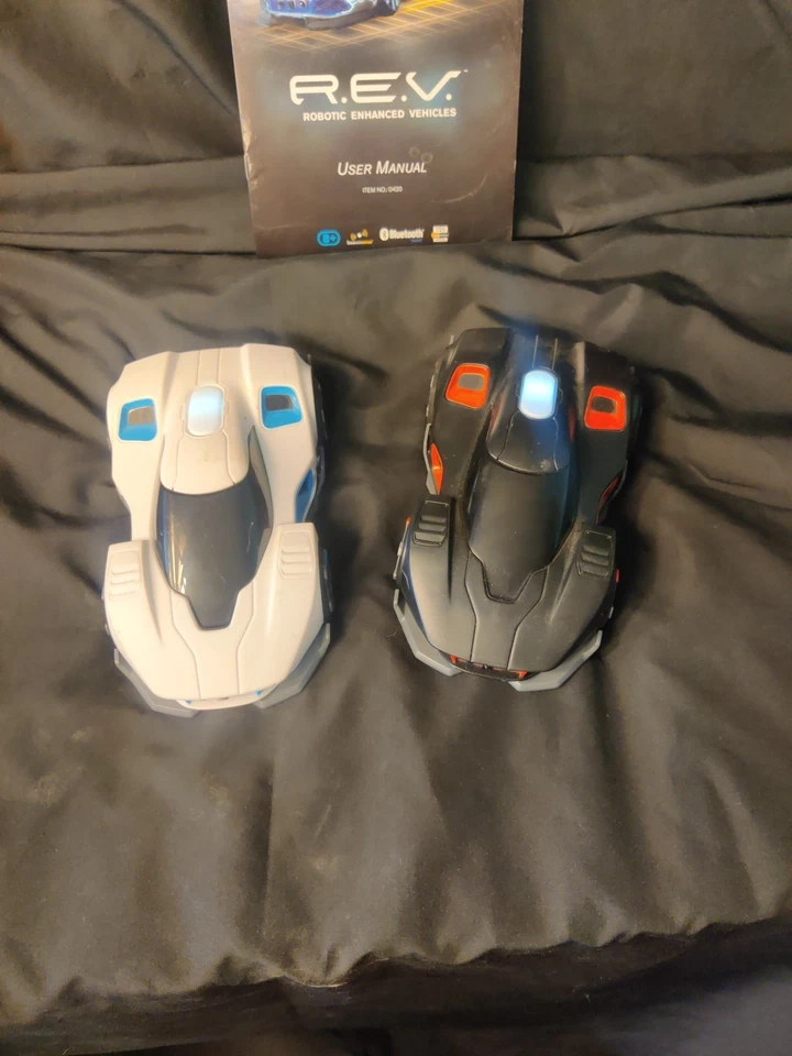 WowWee R.E.V. Robotic Enhanced Vehicles Battle Pack - Image 3 of 4