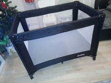 Red Kite Black Sleep Tight Travel Cot, Black