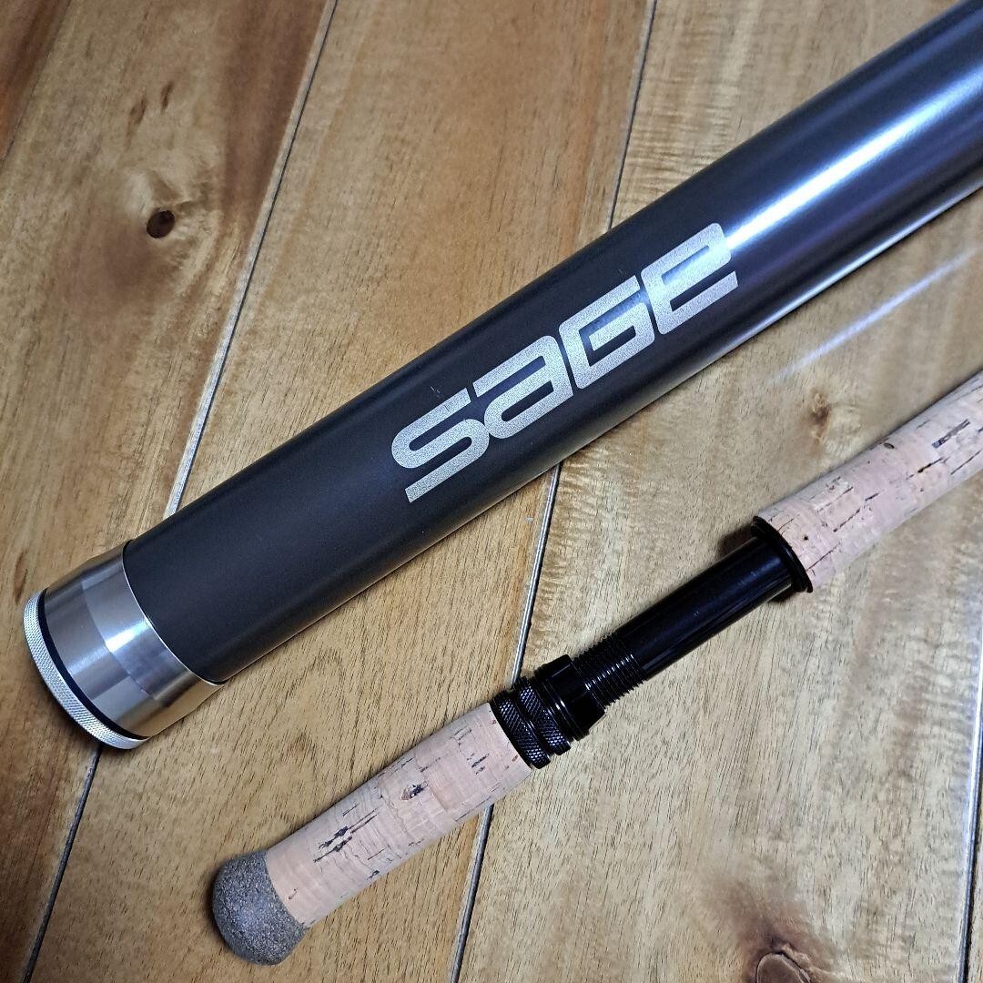 Sage Z-AXIS 6110-4 #6 11'0” with stock aluminum case and rod Sage Z-AXIS 6110-4 #6 11'0” with stock aluminum case and rod