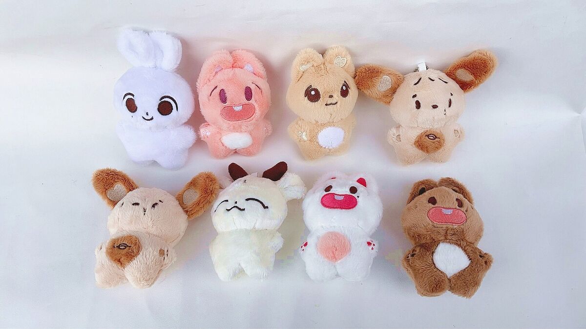 JoongDunk Dollキーチェーン Joongdunk - Jaidee Doll Keychain | Webuybangkok