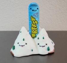 Kidrobot BFFS Vinyl Mini Series 4 David & Goliath Figure Best Friend Mountain