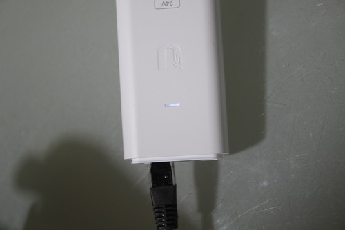 Antenne omni Ubiquiti airMAX Middle Gain + antenne sectorielle Unifi AC Mesh - Photo 4/9