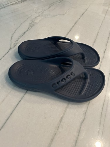 Navy Blue Crocs Flip Flops Youth Size 1 Boys Girls Amazing Condition!! - Picture 2 of 7