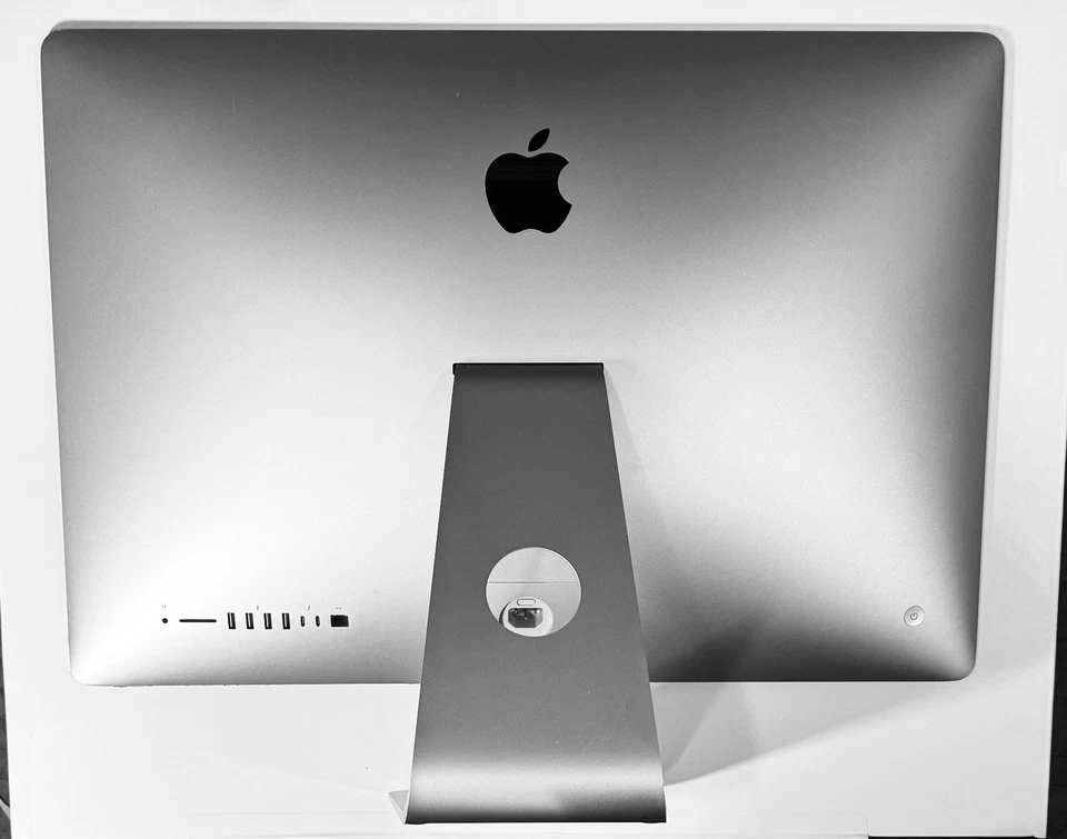 Apple iMac 27 5K 2017 i7 4.2GHz 64GB RAM 4.128TB SSD OS Ventura w/ Original Box! - Image 4 of 4
