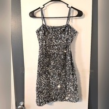 Forever 21 Silver Sequined Dress Size Small