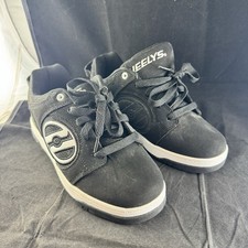 Heelys Voyager Size 6 Youth Skate Wheeled Shoes Black White HE100713
