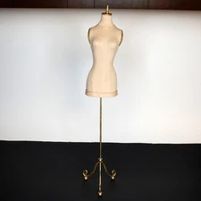 Tonner Doll Dress Form Mannequin Clothing Stand 16" Tyler Wentworth Collection