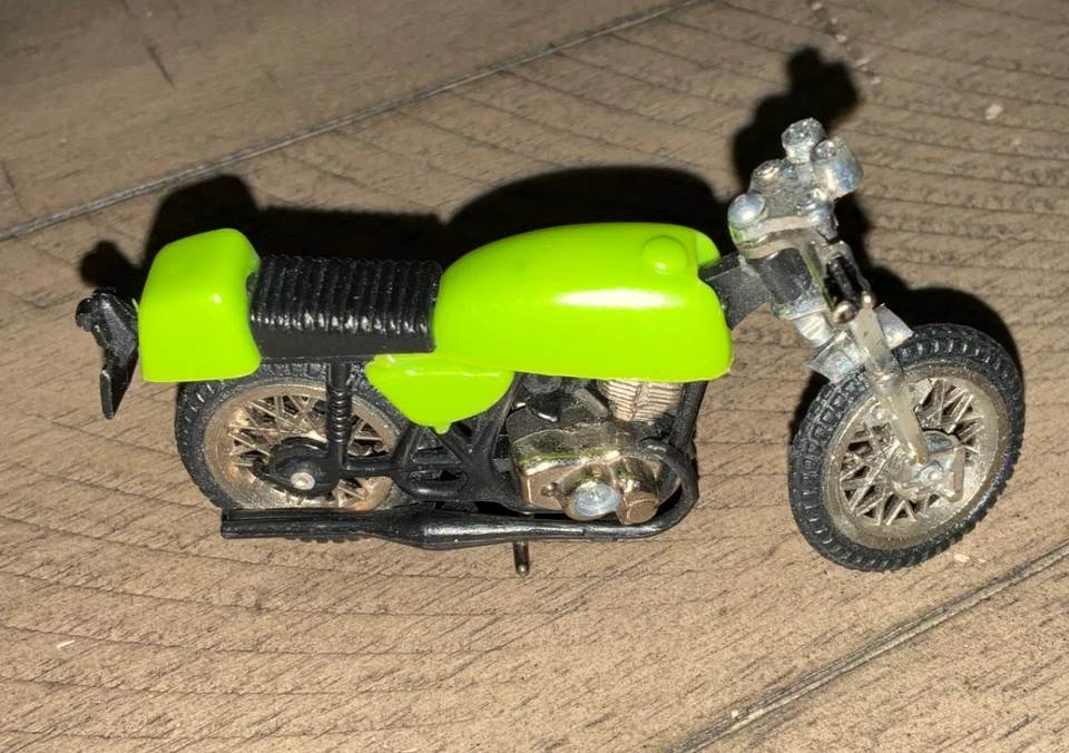 7 винтажных трехколесных четырехколесных квадроциклов мотоциклов игрушек Kawasaki Torco Suzuki - Изображение 3 из 4