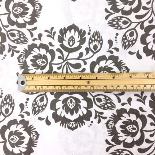587. Grey Folk Flowers 100% Cotton Fabric. Price per 1/2 metre - Picture 3 of 3