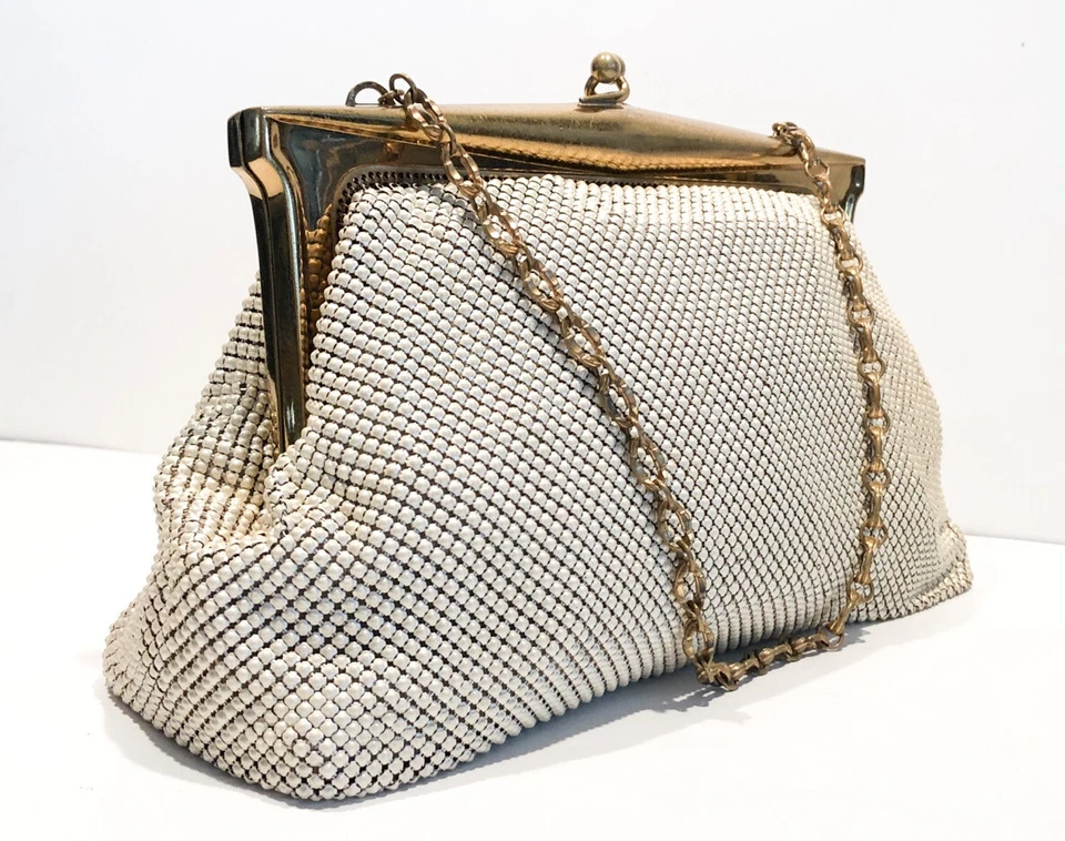 Mini bolso de mano de malla metálica esmalte marfil vintage Whiting & Davis noche nupcial Foto 2 de 4