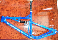 Fully Rahmen Nicolai Bass Wiesmann Roadster Dämpfer hill retro kult Mountainbike