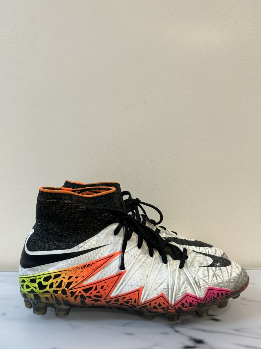 Nike Hypervenom Phantom II AG ACC Professional Soccer Football