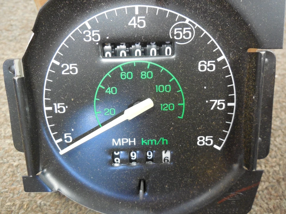 Nuevo de Lote Antiguo 1980 1981 Ford Mustang 85 mph velocímetro ASY Foto 3 de 4