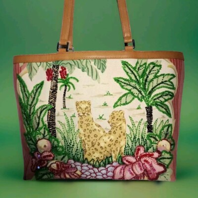 ISABELLA FIORE RARE Y2K BIG CAT CHEETAH JUNGLE THEMED EMBELLISHED HANDBAG $449