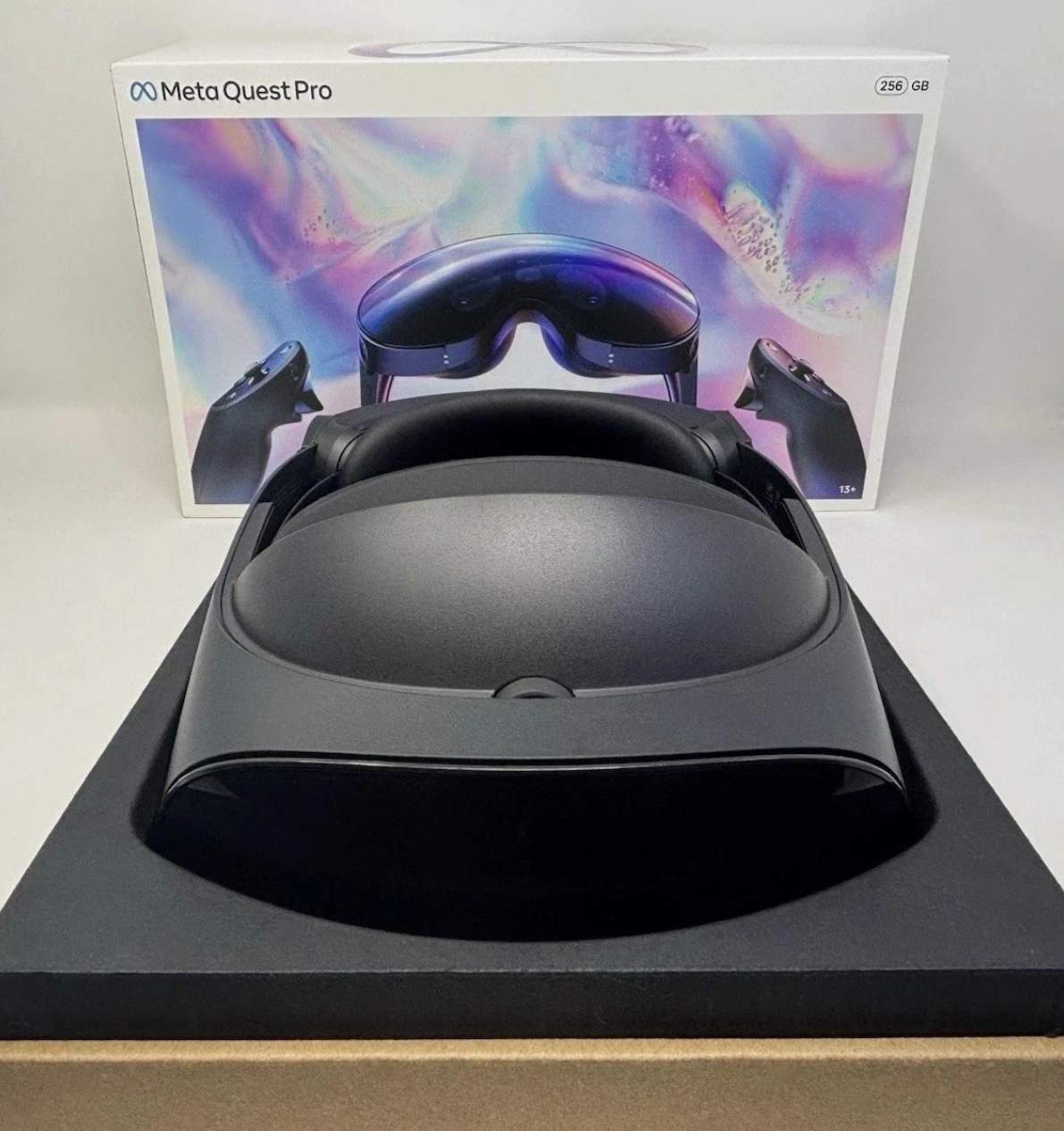 Meta Quest Pro VR Headset 256GB Brand New Open Box - Headset w Cables and Dock