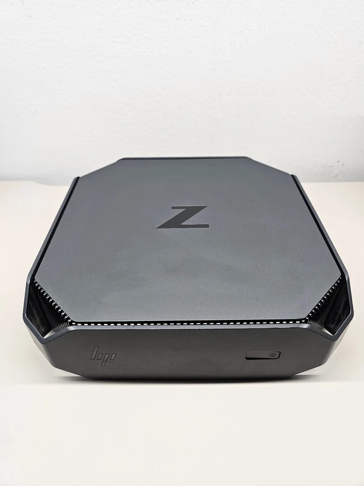 HP Z2 MINI G4 WORKSTATION INTEL XEON E2176G 32GB SSD 512GB NVIDIA RICONDIZIONATO - Immagine 3 di 4