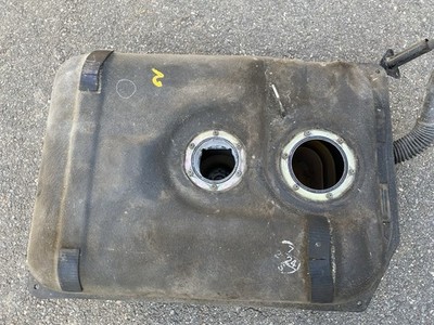 タンクトップ 1984-1989 Nissan 300ZX Z31 OEM Fuel Tank Assembly w/ Filler Tube