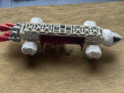 Dinky Space 1999 Eagle Transporter 1974 Read And White Version Complete Vintage