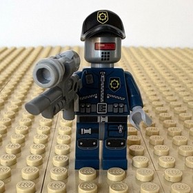 LEGO Movie: Robo SWAT, CAP, GUN, tlm025, 70801, MELTING ROOM, 2014