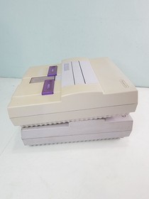 LOT OF 2 SNES CONSOLES SUPER NINTENDO SNS-001 -  PARTS OR REPAIR