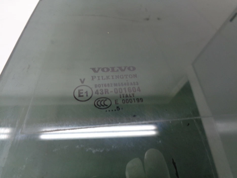 Volvo XC90 2003-2014 puerta vidrio lado conductor trasero izquierdo OEM AK2101162 Foto 3 de 4