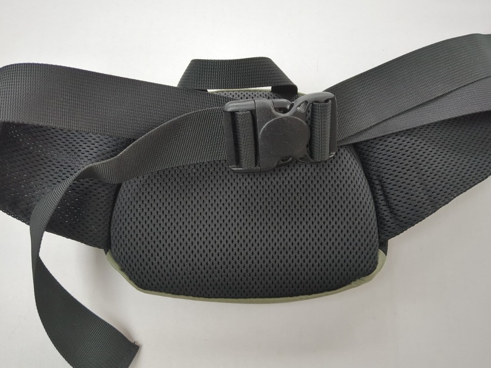 MEC Mountain Equipment Waist Bag Fanny Pack Hiking Travel Good