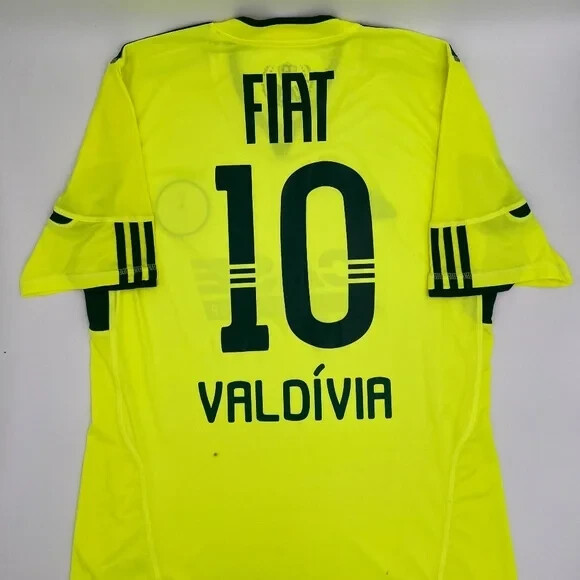 Foto 1 di 13