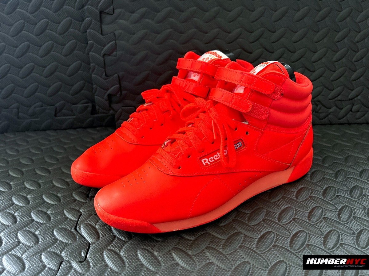 Reebok ハイテクスニーカー 赤 29cm Amazon.com | Reebok Women's Freestyle Hi High Top Sneakers for
