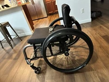 TILITE ZRA TITANIUM ADJUSTABLE ULTRALIGHTWEIGHT MANUAL WHEELCHAIR.