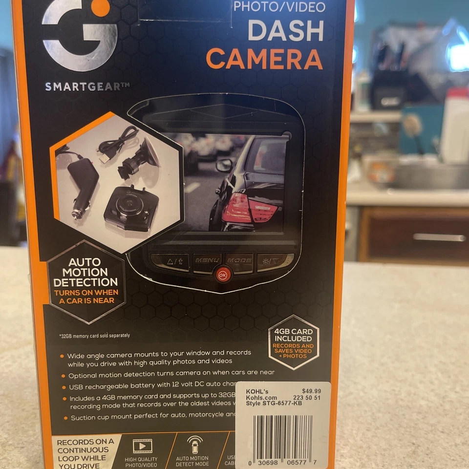 Smart Gear 4G Photo/Video Dash Cam with Auto Motion Detect 2 Function wide angle - Image 3 of 4