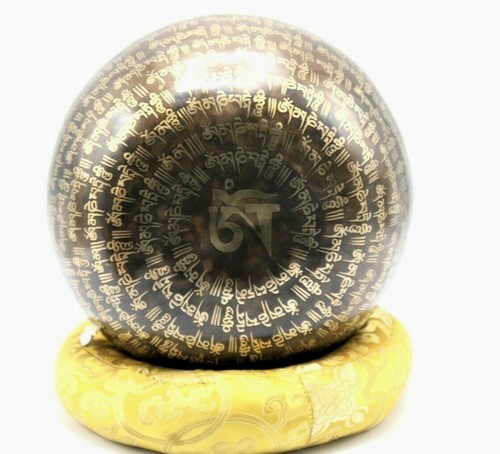 10 inches Mantra singing bowl, Handmade in Nepal, meditation, Chakra healing. - Picture 7 of 8