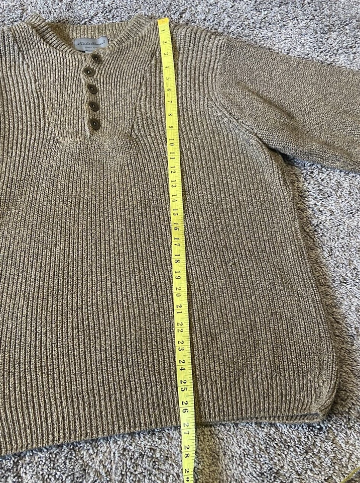 Suéter Tejido Eddie Bauer Hombres Mediano Hecho en EE. UU. Marrón Henley Botones de Metal Foto 4 de 4
